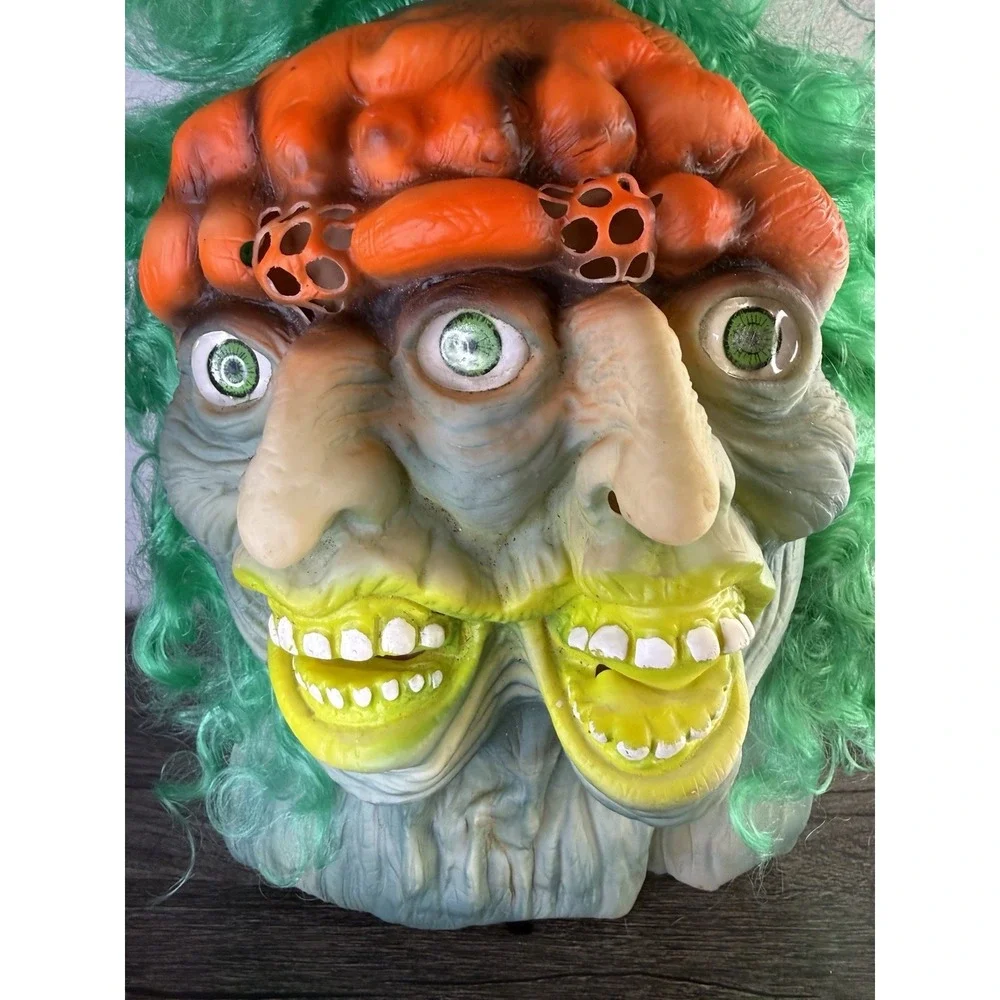 Vintage Fun World Mask #9223 Two Face Green Eyes Hair. 80s Costumes.